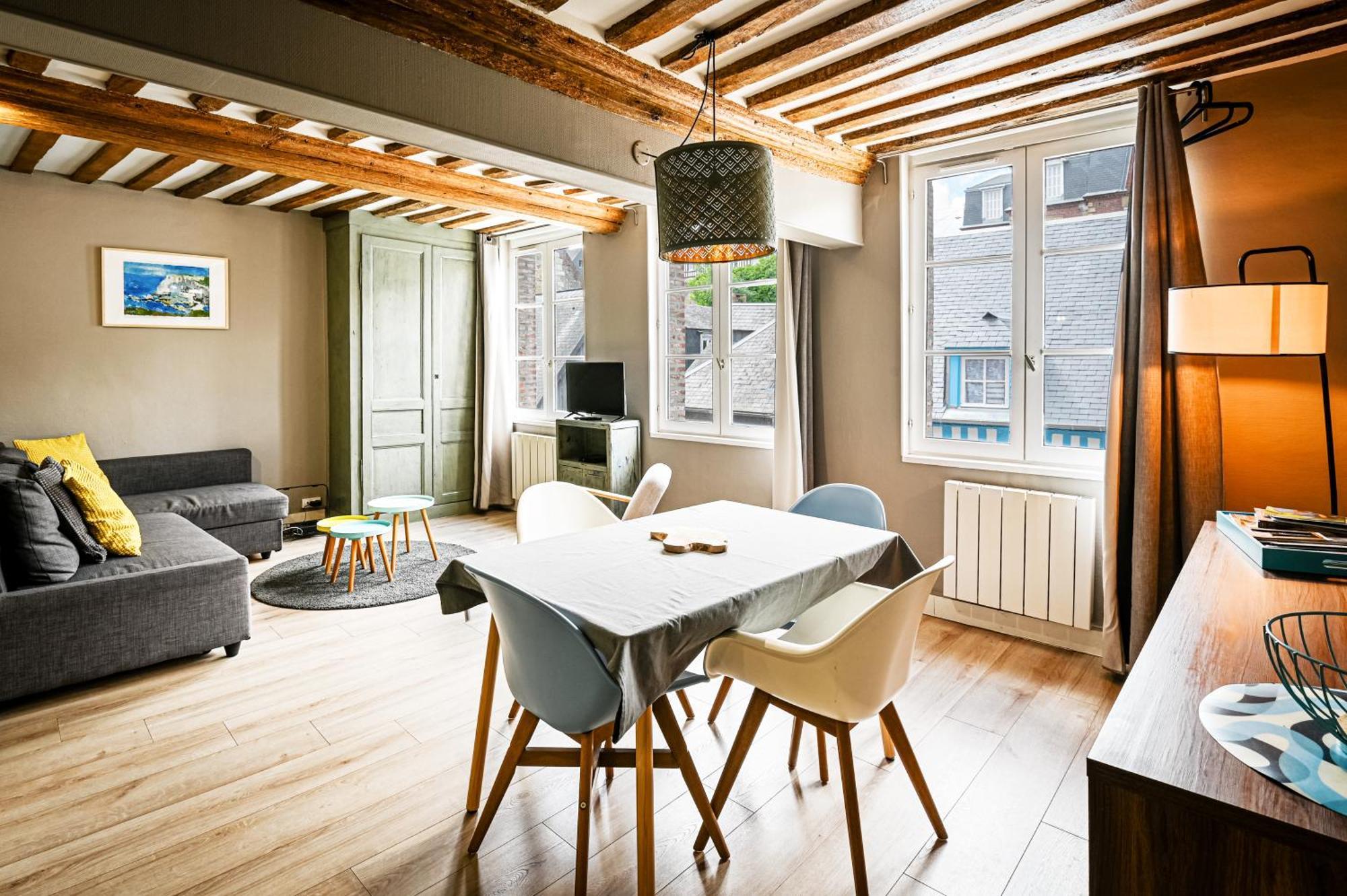 Cosy Loft - Plein Centre D'Honfleur Apartamento Exterior foto